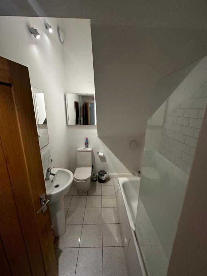Calverley House Apartment
